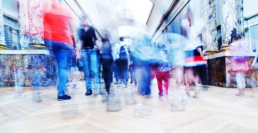 busy shopping mall